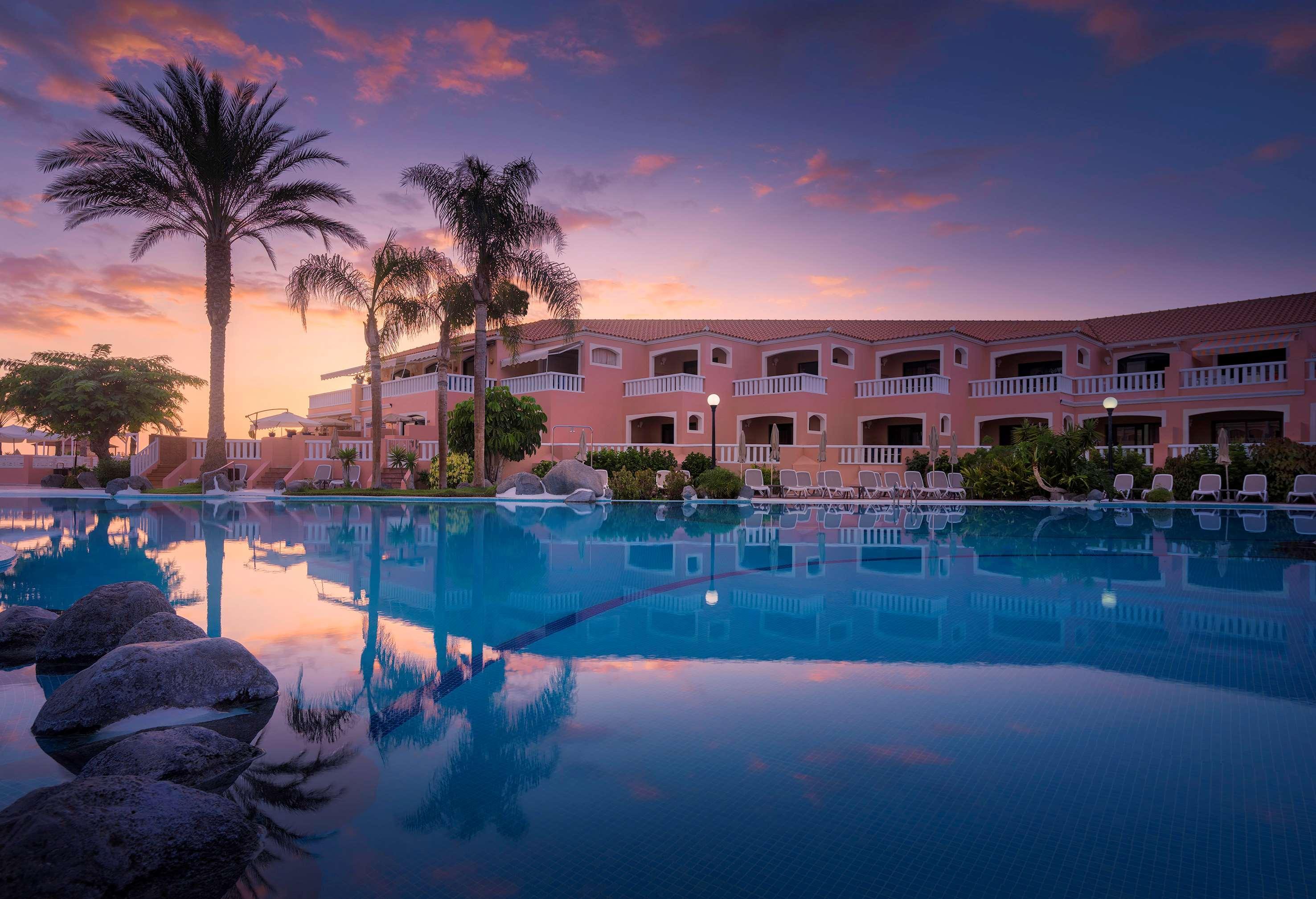 Sol Sun Beach Apartamentos Costa Adeje  Εξωτερικό φωτογραφία